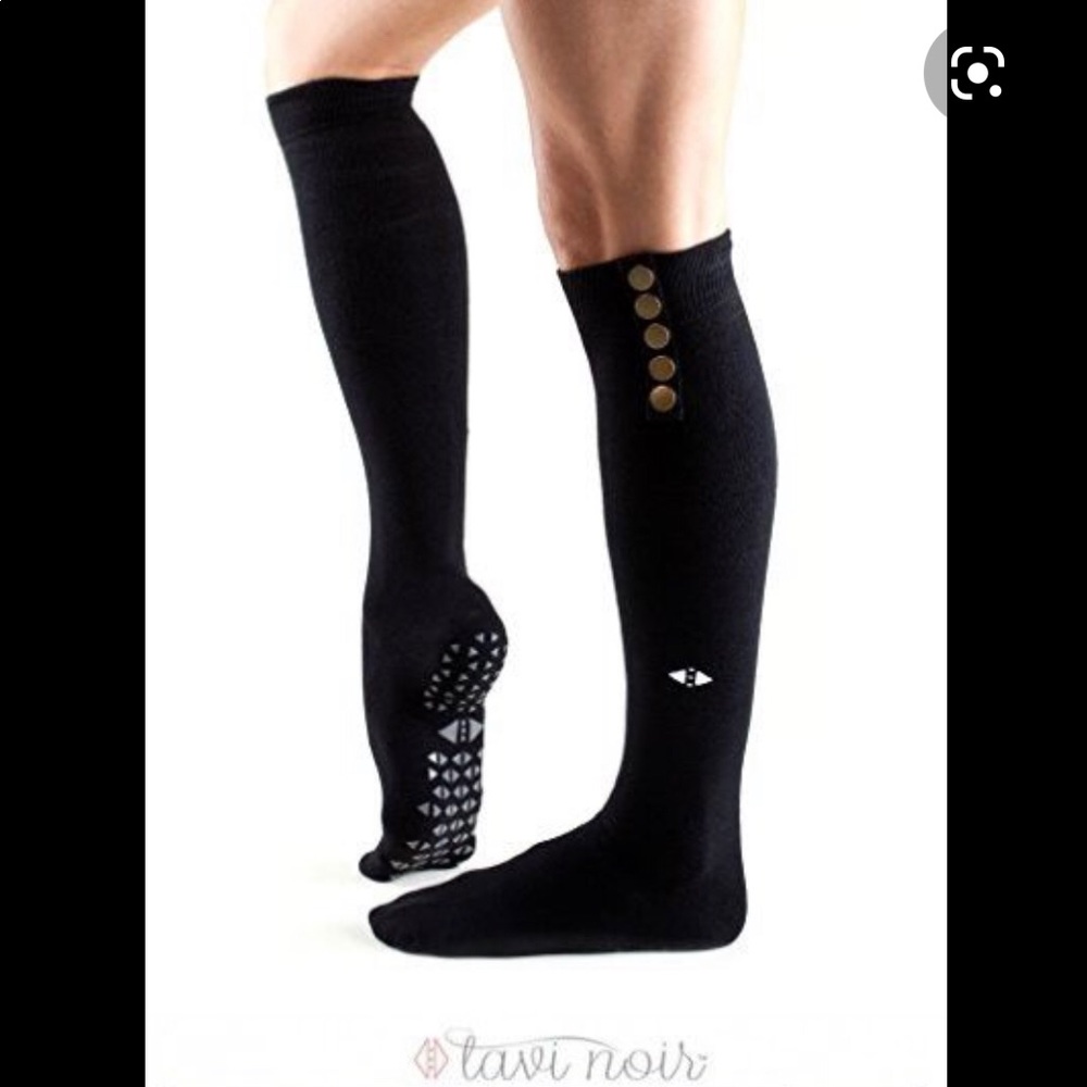 Tavi Noir Tall Grip Socks